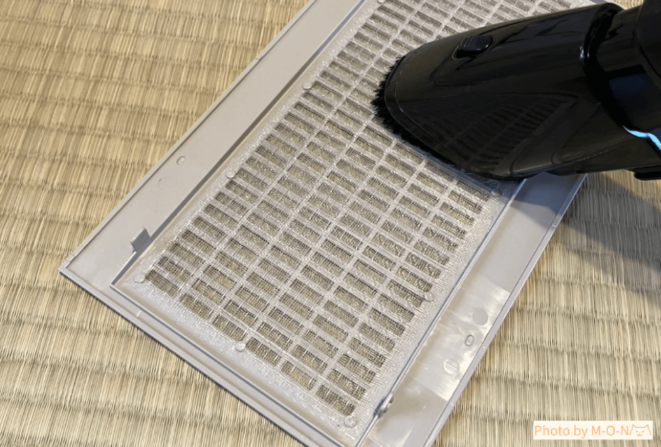 除湿機　Panasonic　パナソニック　エコハイブリット　F-YEX120B　フィルター　掃除