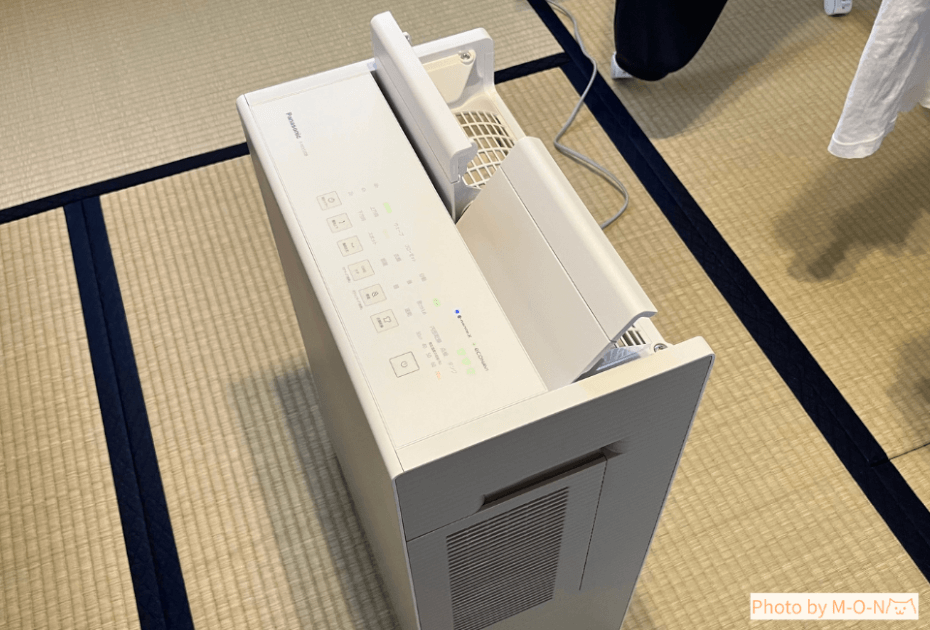 除湿機　Panasonic　パナソニック　エコハイブリット　F-YEX120B　ツインルーバー