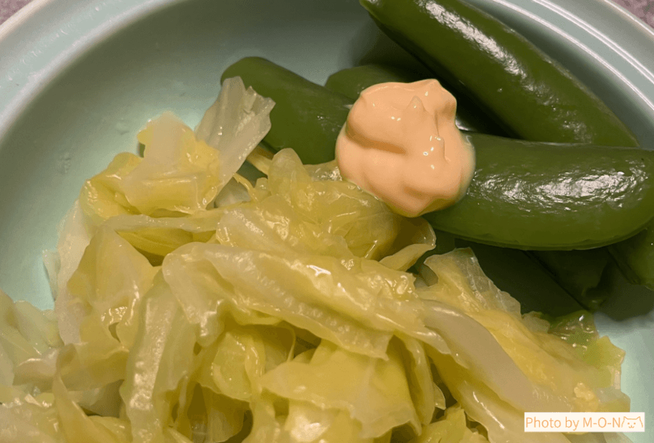 たなべたたらの里の天佑卵マヨネーズをゆで野菜にかけたもの